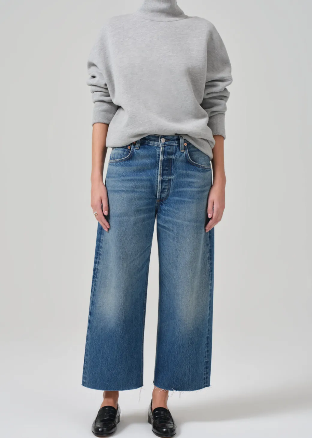 Cara Turtleneck in Heather Grey