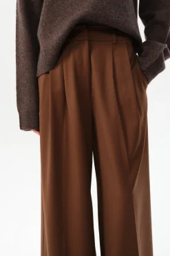 Caseros Dominique Tailoring Pant in Brown