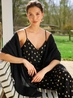 Cashmere Travel Wrap