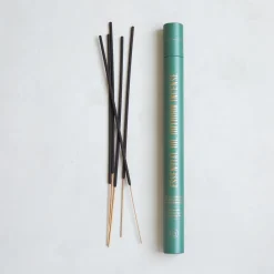 Essential Oil Outdoor Incense in Lemongrass