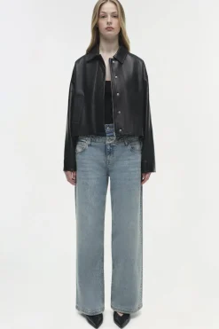 Everli Cropped Leather Jacket in Black