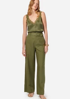 Fernanda Cami in Sencha