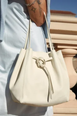 Florence Tote in Milk