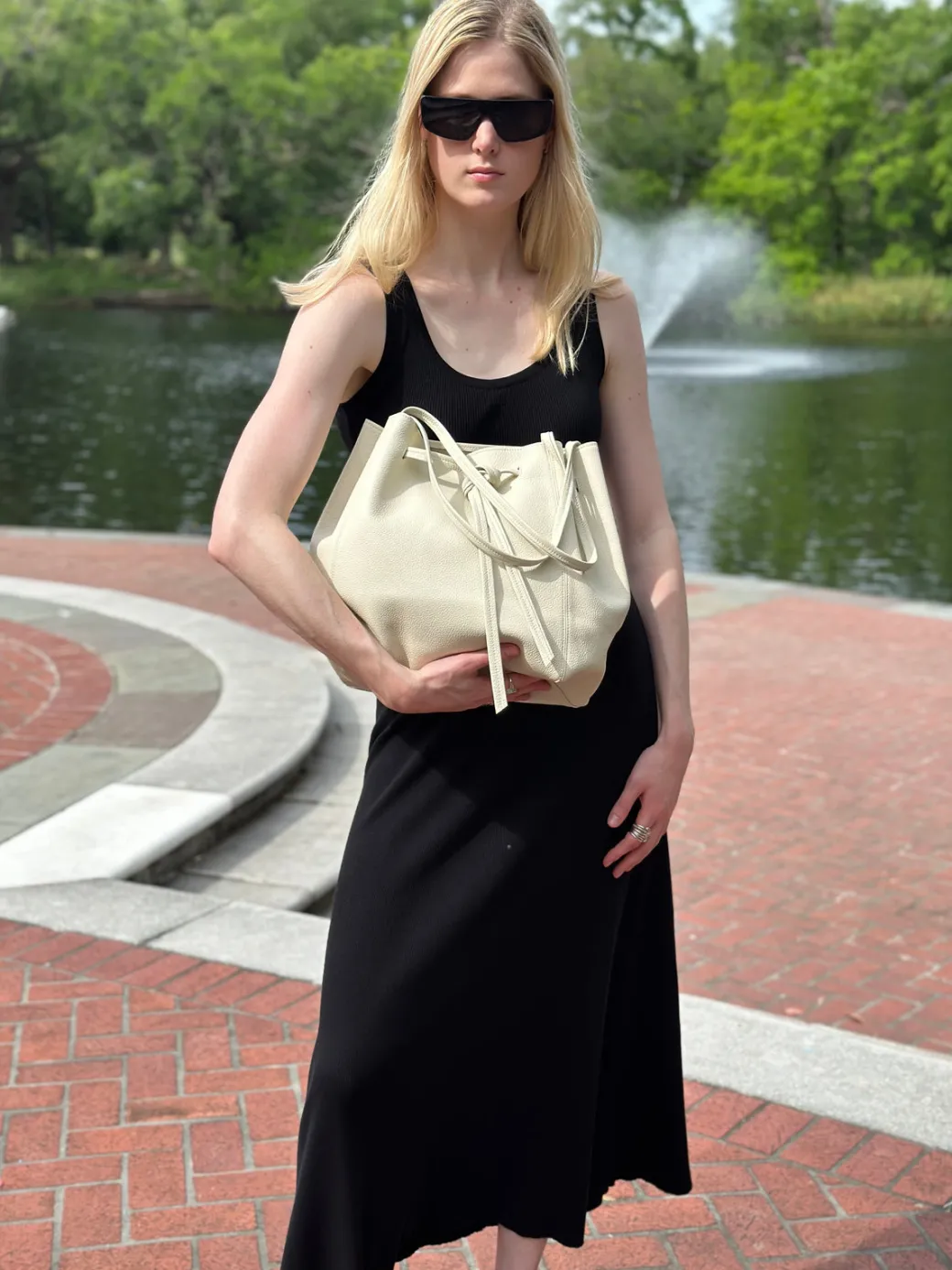 Florence Tote in Milk