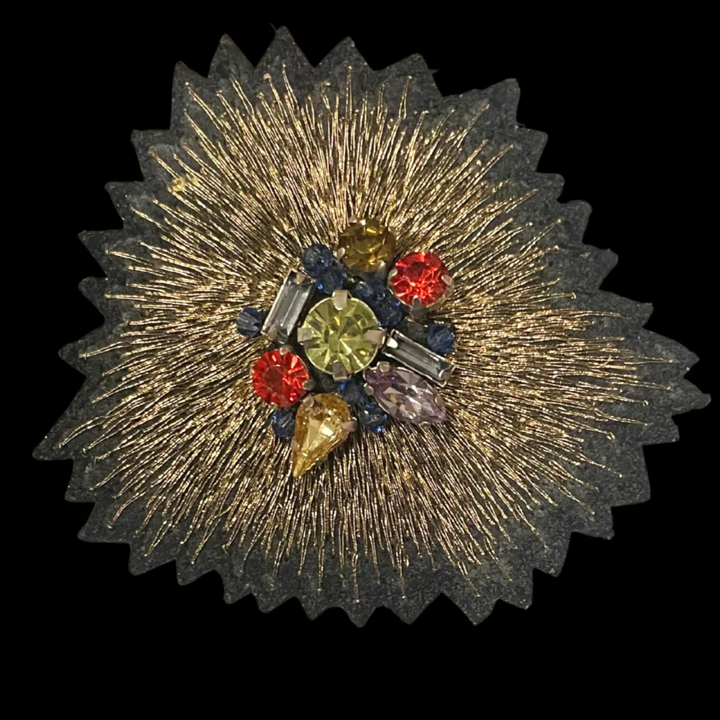 Like The Sun Brooch in Gold