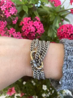 Medium Chubby Consuelo Lock