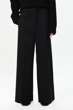 Melincue Nyla Pant in Black