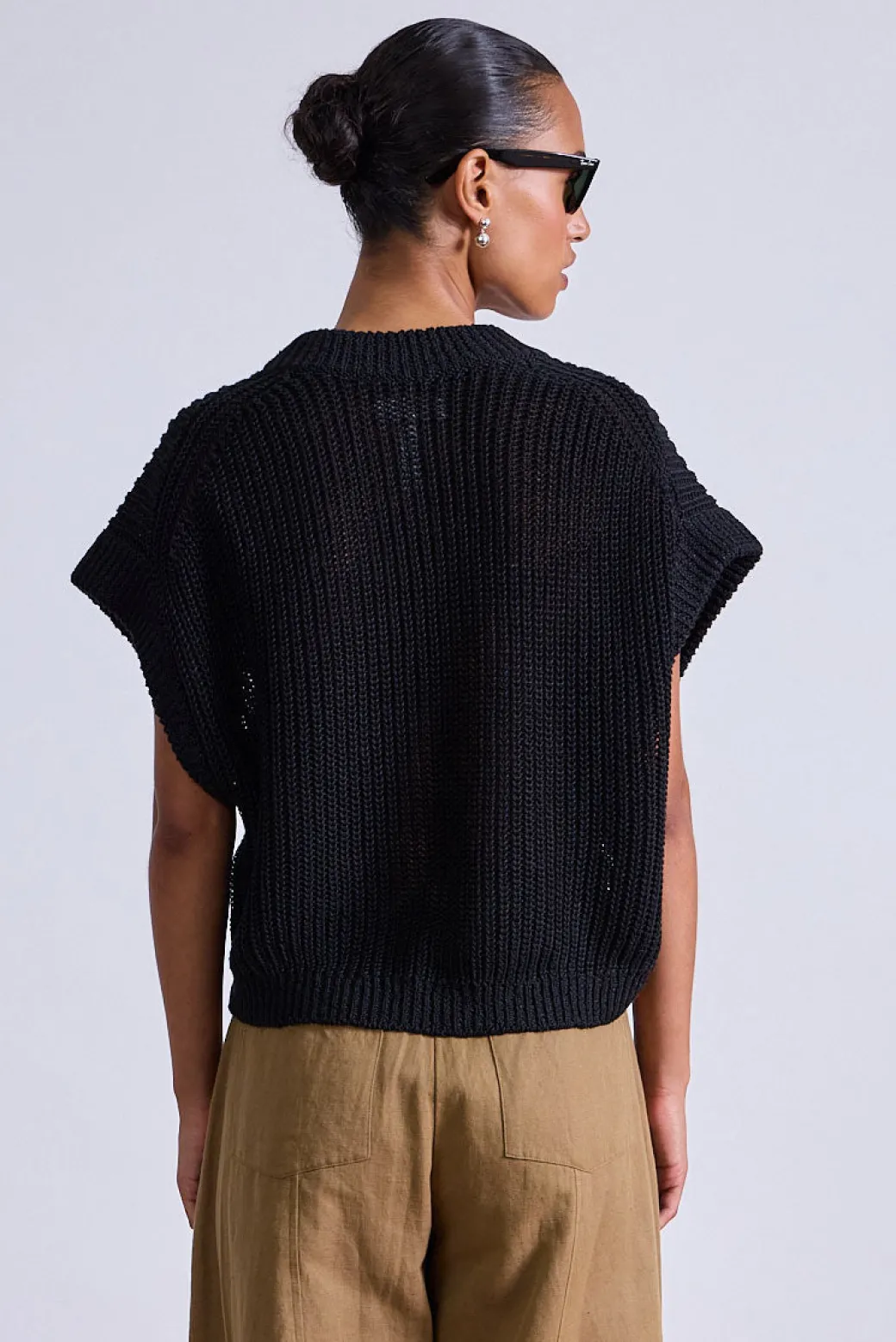 Oliva Linen Vest in Black