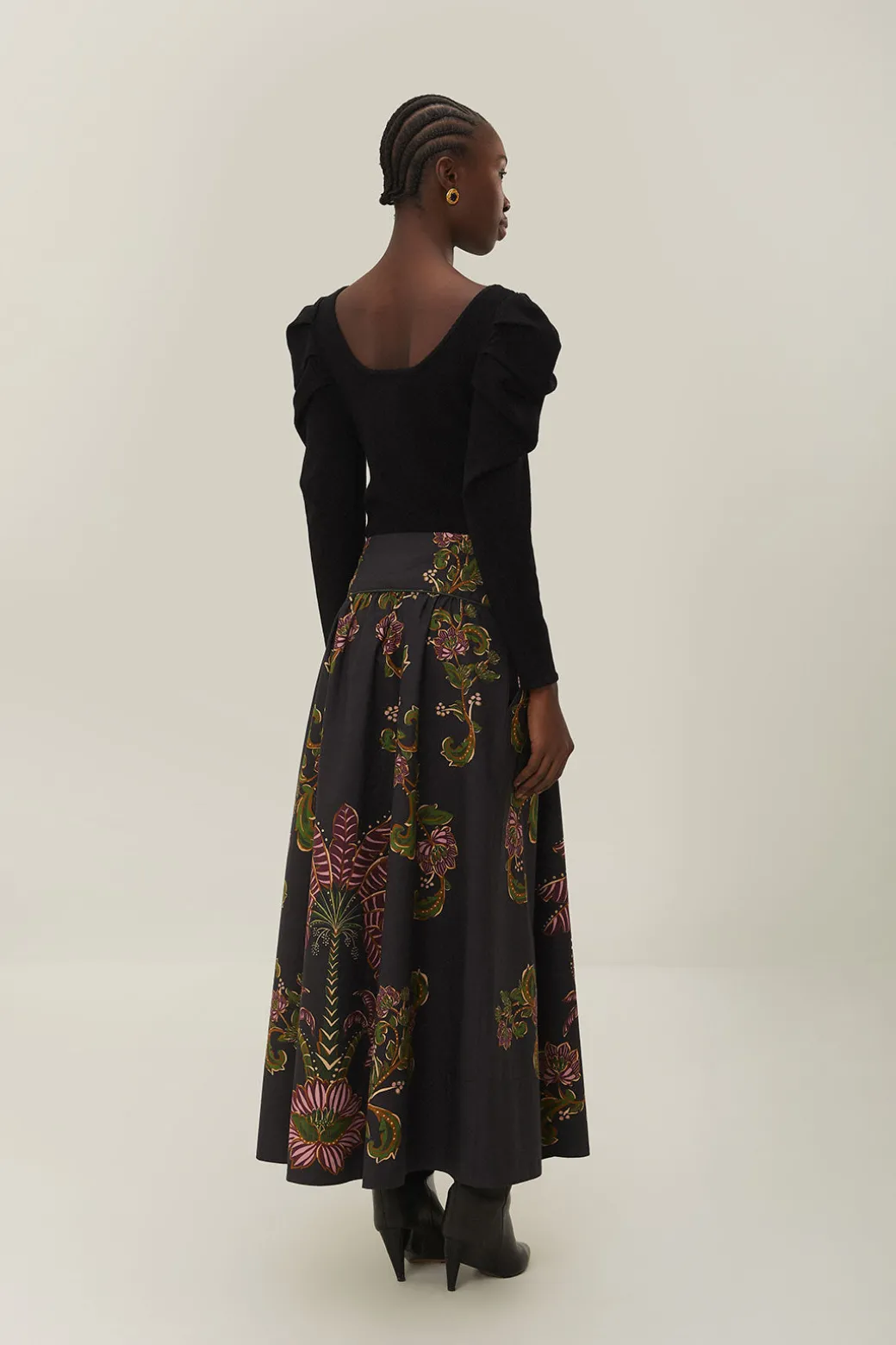 Ravenala Midi Skirt in Black