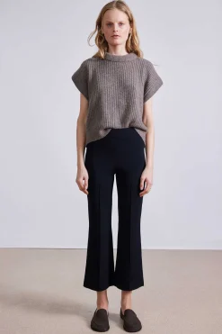 Rene Pull On Pant in Black
