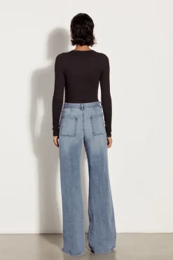 Ribbed Long Sleeve Crew in Black