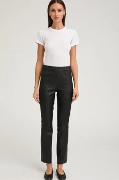 Sophia Cigarette Legging in Black