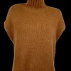 T Neck Gilet in Vicuna