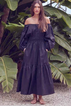 Yasenia Dress in Black