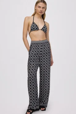 Zuna Straight Leg Pant in Black
